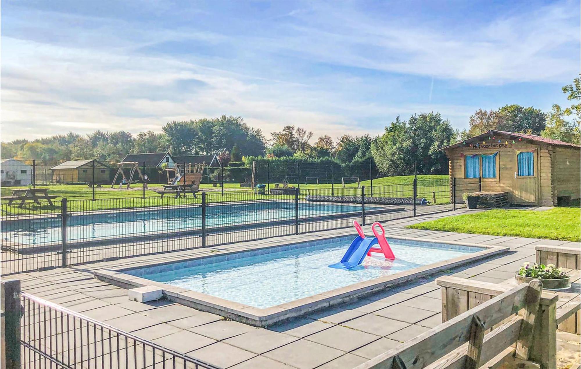 Gorgeous Home In Tzummarum With Wifi Екстер'єр фото